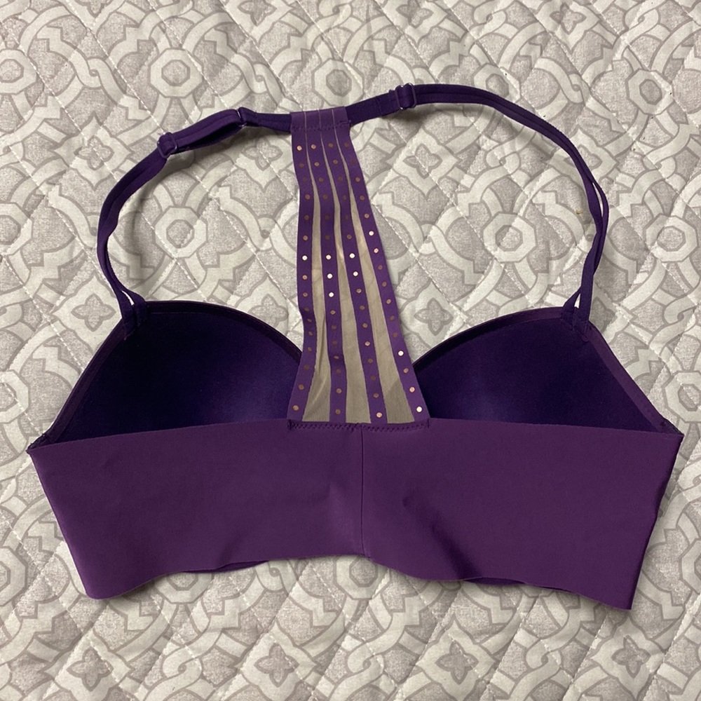 Victoria Secret - Pull Up Bra - Picture 3 of 7